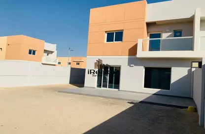 Townhouse - 3 Bedrooms - 3 Bathrooms for sale in Manazel Al Reef 2 - Al Samha - Abu Dhabi