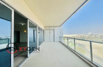 Apartment - 3 Bedrooms - 4 Bathrooms for rent in Khalifa Park Tower - Al Salam Street - Abu Dhabi