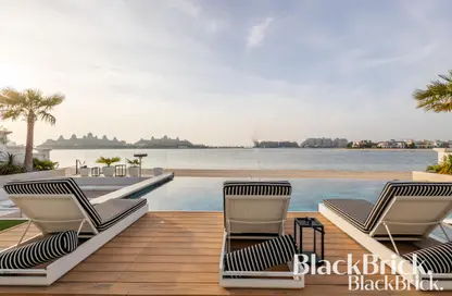 Villa - 4 Bedrooms - 6 Bathrooms for sale in Garden Homes Frond L - Garden Homes - Palm Jumeirah - Dubai