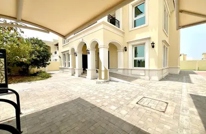 Villa - 4 Bedrooms - 5 Bathrooms for rent in Al Quoz 2 - Al Quoz - Dubai