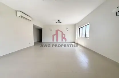 Apartment - 3 Bedrooms - 3 Bathrooms for rent in Murragabbat Apartments - Al Muraqqabat - Deira - Dubai