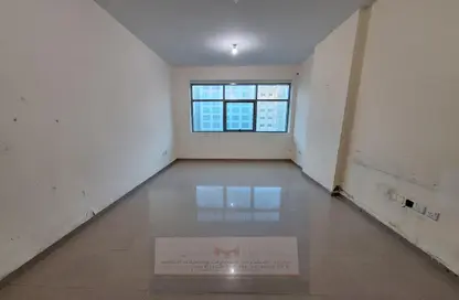 Apartment - 2 Bedrooms - 2 Bathrooms for rent in Shabiya 12 - Shabiya - Mussafah - Abu Dhabi