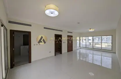 Villa - 4 Bedrooms - 5 Bathrooms for rent in Shamal Terraces - Jumeirah Village Circle - Dubai