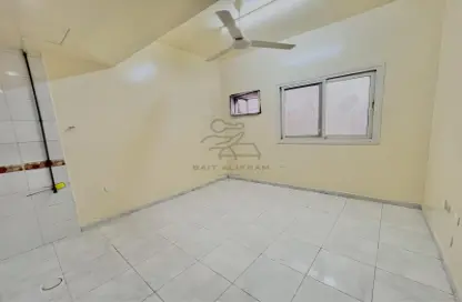 Apartment - 1 Bathroom for rent in Rolla Square - Rolla Area - Sharjah