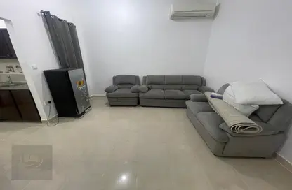 Apartment - 1 Bathroom for rent in Shakhbout City - Abu Dhabi