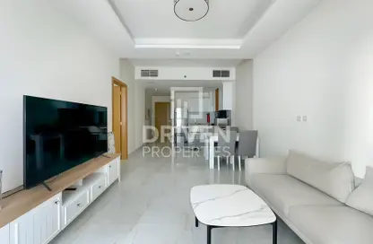 Apartment - 1 Bedroom - 2 Bathrooms for rent in Dar Al Jawhara - Jumeirah Village Circle - Dubai