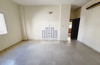 Apartment - 1 Bedroom - 1 Bathroom for rent in Fire Station Road - Muwaileh - Sharjah