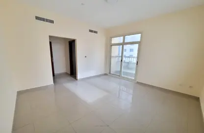 Apartment - 1 Bedroom - 2 Bathrooms for rent in Sarab Tower - Al Khan - Sharjah