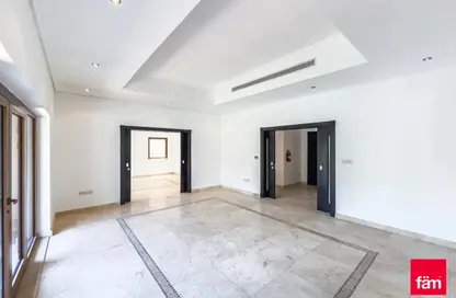 Villa - 5 Bedrooms - 6 Bathrooms for sale in Dubai Style - North Village - Al Furjan - Dubai