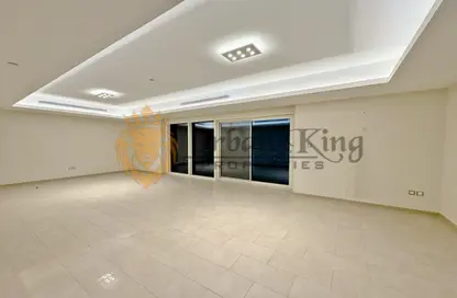 Apartment - 3 Bedrooms - 4 Bathrooms for rent in Jam Tower - Downtown Dubai - Dubai