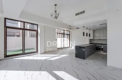 Townhouse - 4 Bedrooms - 6 Bathrooms for sale in The Fields - District 11 - Mohammed Bin Rashid City - Dubai