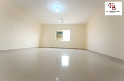 Apartment - 1 Bathroom for rent in Mohammed Villas 24 - Mohamed Bin Zayed City - Abu Dhabi