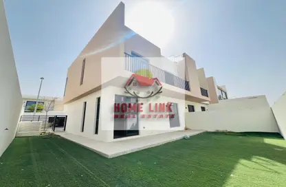 Villa - 3 Bedrooms - 4 Bathrooms for rent in Nasma Residence - Al Tai - Sharjah