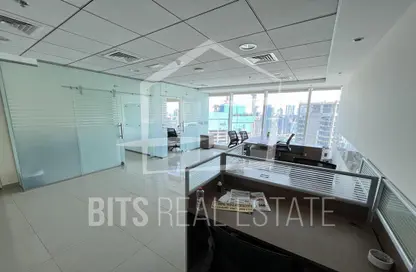 Office Space - Studio - 1 Bathroom for rent in The Burlington - Business Bay - Dubai