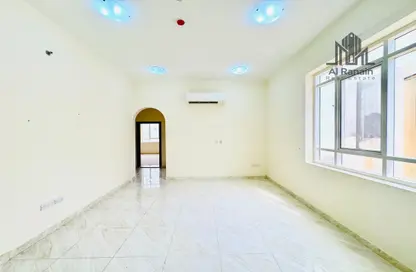 Apartment - 2 Bedrooms - 2 Bathrooms for rent in Al Jimi - Al Ain