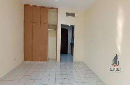 Apartment - 1 Bathroom for rent in International City - Dubai