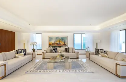 Apartment - 4 Bedrooms - 5 Bathrooms for sale in Shams 2 - Shams - Jumeirah Beach Residence - Dubai