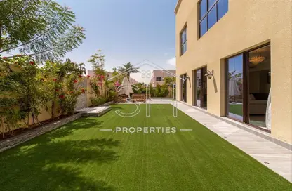 Villa - 5 Bedrooms - 6 Bathrooms for sale in Nad Al Sheba Villas - Nad Al Sheba 3 - Nad Al Sheba - Dubai