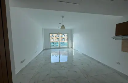 Apartment - 1 Bathroom for rent in Lago Vista B - Lago Vista - Dubai Production City (IMPZ) - Dubai