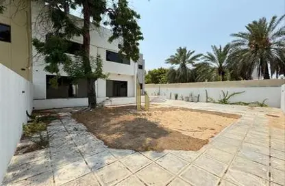 Villa - 4 Bedrooms - 4 Bathrooms for rent in Umm Suqeim 1 Villas - Umm Suqeim 1 - Umm Suqeim - Dubai