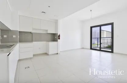 Apartment - 2 Bedrooms - 2 Bathrooms for rent in Hayat Boulevard-1A - Hayat Boulevard - Town Square - Dubai