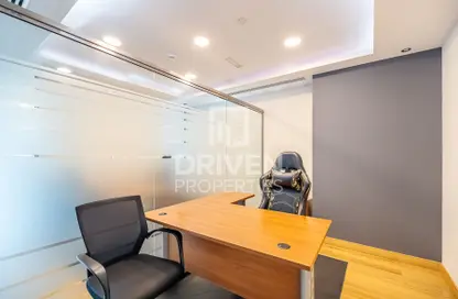 Office Space - Studio for rent in Grosvenor Business Tower - Barsha Heights (Tecom) - Dubai