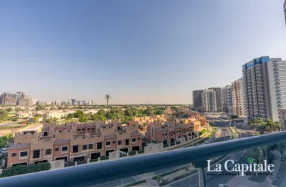 Apartment - 1 Bedroom - 2 Bathrooms for rent in Golf Tower - Dubai Sports City - Dubai