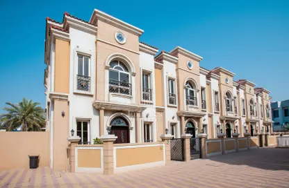 Villa - 5 Bedrooms - 6 Bathrooms for rent in Mirdif - Dubai