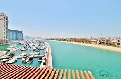 Apartment - 1 Bathroom for sale in Palm Views West - Palm Views - Palm Jumeirah - Dubai