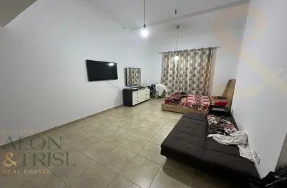 Apartment - 1 Bathroom for rent in Venetian - Canal Residence - Dubai Sports City - Dubai