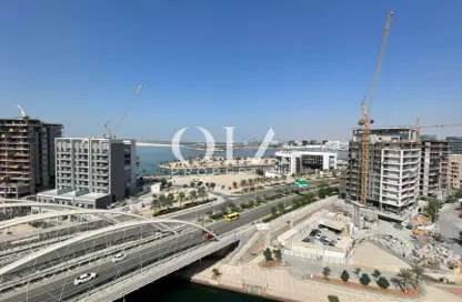 Apartment - 1 Bedroom - 2 Bathrooms for sale in The View - Al Raha Beach - Abu Dhabi