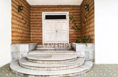 Villa - 4 Bedrooms - 5 Bathrooms for rent in Al Karamah - Abu Dhabi