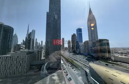 Apartment - 2 Bedrooms - 2 Bathrooms for rent in 21st Century Tower - Sheikh Zayed Road - Dubai