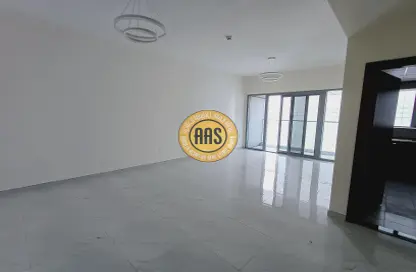 Apartment - 2 Bedrooms - 3 Bathrooms for rent in Titanium Tower - Al Karama - Dubai