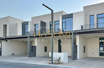 Villa - 3 Bedrooms - 4 Bathrooms for sale in Sun - Arabian Ranches 3 - Dubai