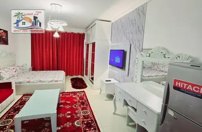 Apartment - Studio - 1 Bathroom for rent in Jasmine Towers - Garden City - Ajman