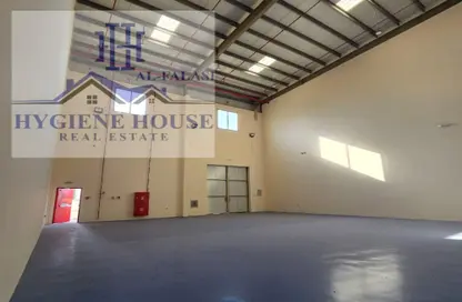 Warehouse - Studio - 1 Bathroom for rent in Umm Al Thuoob - Umm Al Quwain