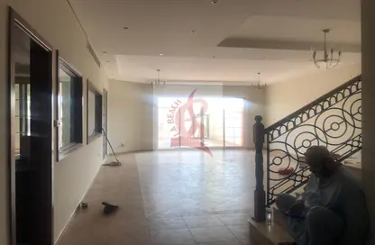 Villa - 5 Bedrooms - 5 Bathrooms for rent in Al Garhoud - Dubai