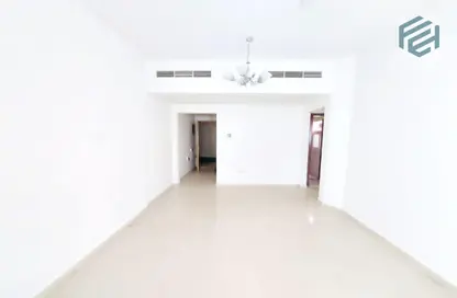 Apartment - 1 Bedroom - 1 Bathroom for rent in Al Hafeet Tower - Al Khan - Sharjah