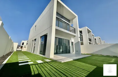 Villa - 4 Bedrooms - 5 Bathrooms for rent in Shams Townhouses - Town Square - Dubai