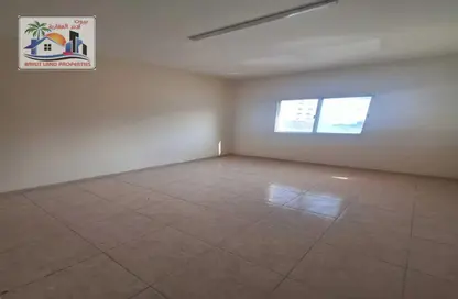 Apartment - 3 Bedrooms - 2 Bathrooms for rent in Al Marzouqi Tower A - Al Marzouqi Towers - Al Qasimia - Sharjah