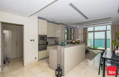 Apartment - 2 Bedrooms - 3 Bathrooms for sale in The 8 - The Crescent - Palm Jumeirah - Dubai