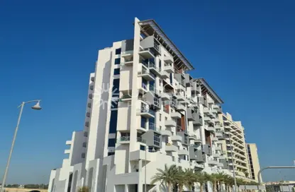 Apartment - 2 Bedrooms - 4 Bathrooms for rent in 5th Avenue - Al Furjan - Dubai