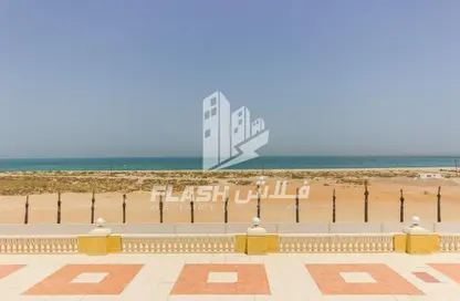 Apartment - 2 Bedrooms - 3 Bathrooms for sale in Royal Breeze 5 - Royal Breeze - Al Hamra Village - Ras Al Khaimah