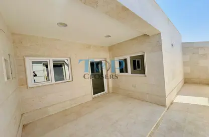 Villa - 3 Bedrooms - 2 Bathrooms for rent in Jefeer Jedeed - Falaj Hazzaa - Al Ain