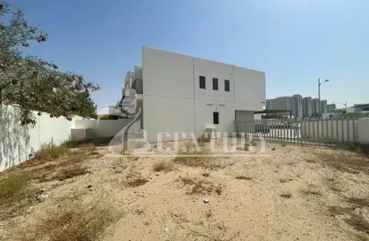 Villa - 3 Bedrooms - 4 Bathrooms for rent in Coursetia - Damac Hills 2 - Dubai