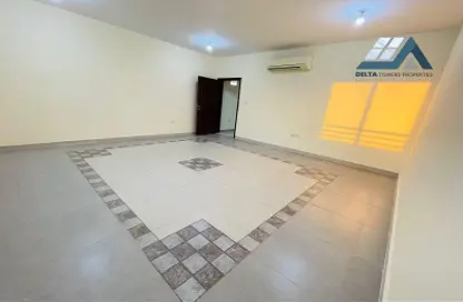 Apartment - 1 Bathroom for rent in Mohamed Bin Zayed Centre - Mohamed Bin Zayed City - Abu Dhabi