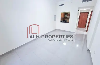 Apartment - 1 Bedroom - 2 Bathrooms for sale in Plaza Residences 1 - Plaza Residences - Jumeirah Village Circle - Dubai