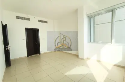 Apartment - 4 Bedrooms - 6 Bathrooms for rent in Airport Road - Abu Dhabi