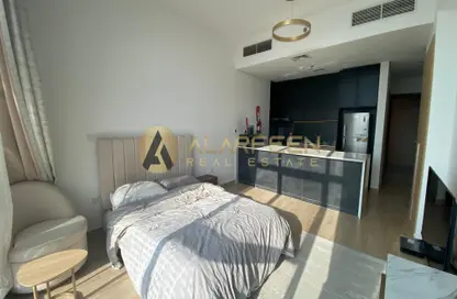 Apartment - 1 Bathroom for rent in Regina Tower - Jumeirah Village Circle - Dubai